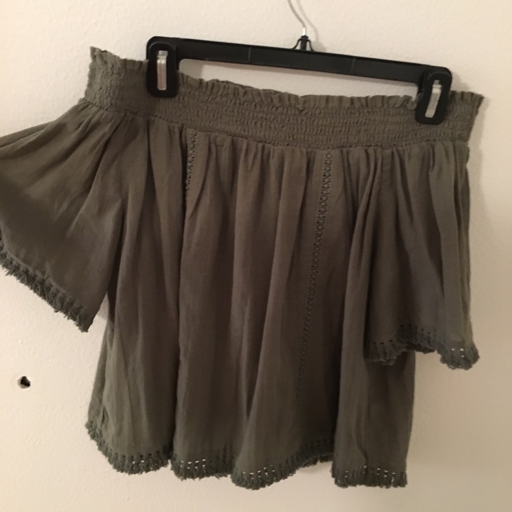 Green off the shoulder top- Aerie AE